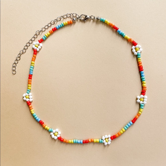 Rainbow Daisy Beaded Necklace - Picture 10 of 10